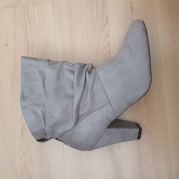 Jessica "Olivia" Grey Suede Ankle Booties - Picture 2 of 7